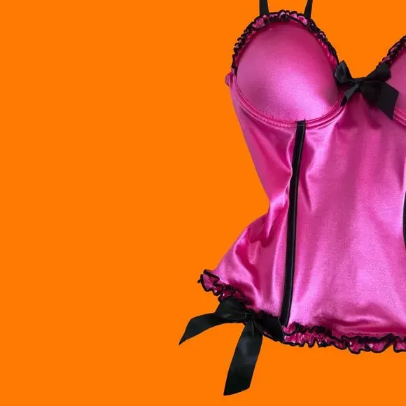 00's vintage pink satin mcbling y2k bustier corset 32B morbid threads - Picture 2 of 9